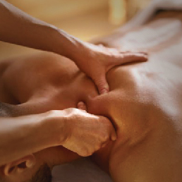 مساج الأنسجة العميقة 60 دقيقة