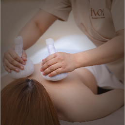 مساج الأعشاب